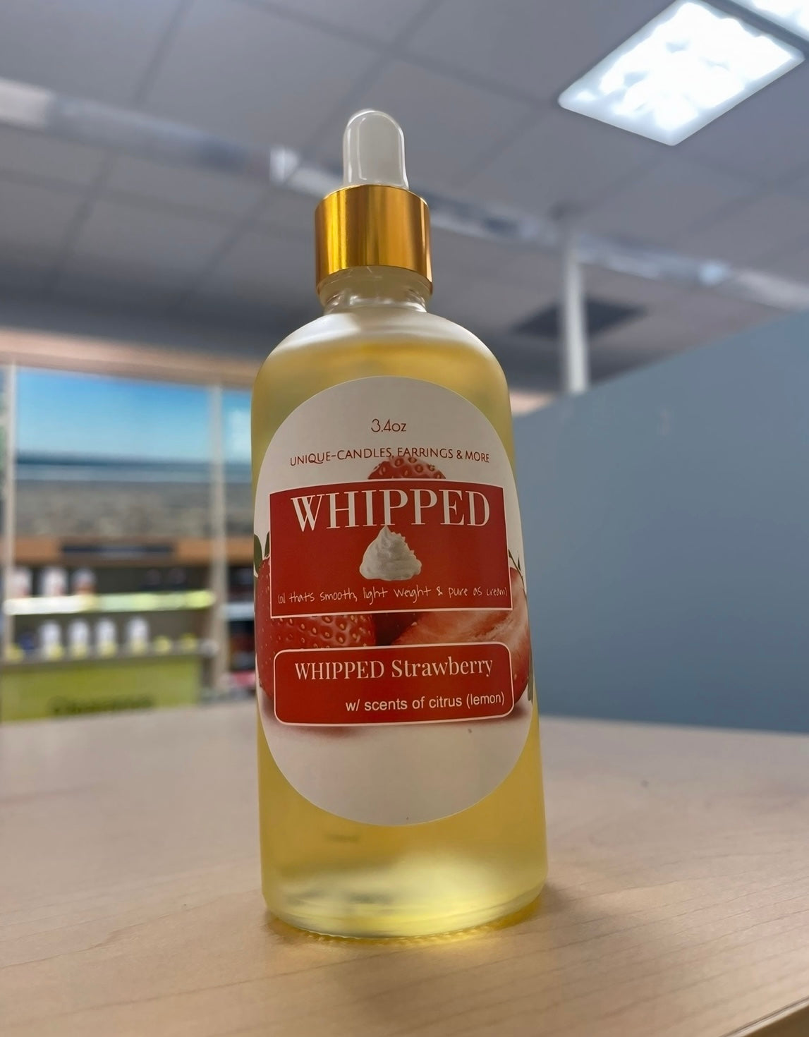 UNIQUE WHIPPED (Body Oil)(Strawberry)