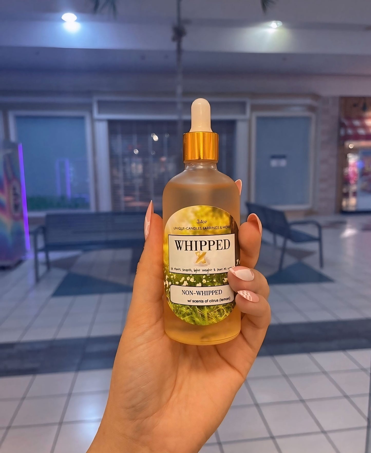 UNIQUE WHIPPED (Body Oil)
(NON-WHIPPED)