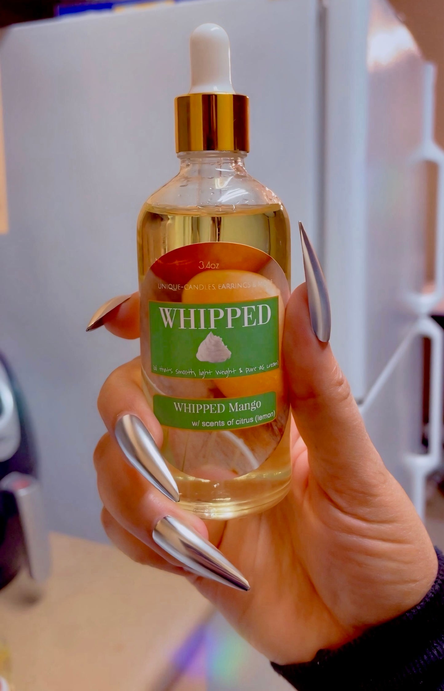 UNIQUE WHIPPED (Body Oil)
(WHIPPED Mango)