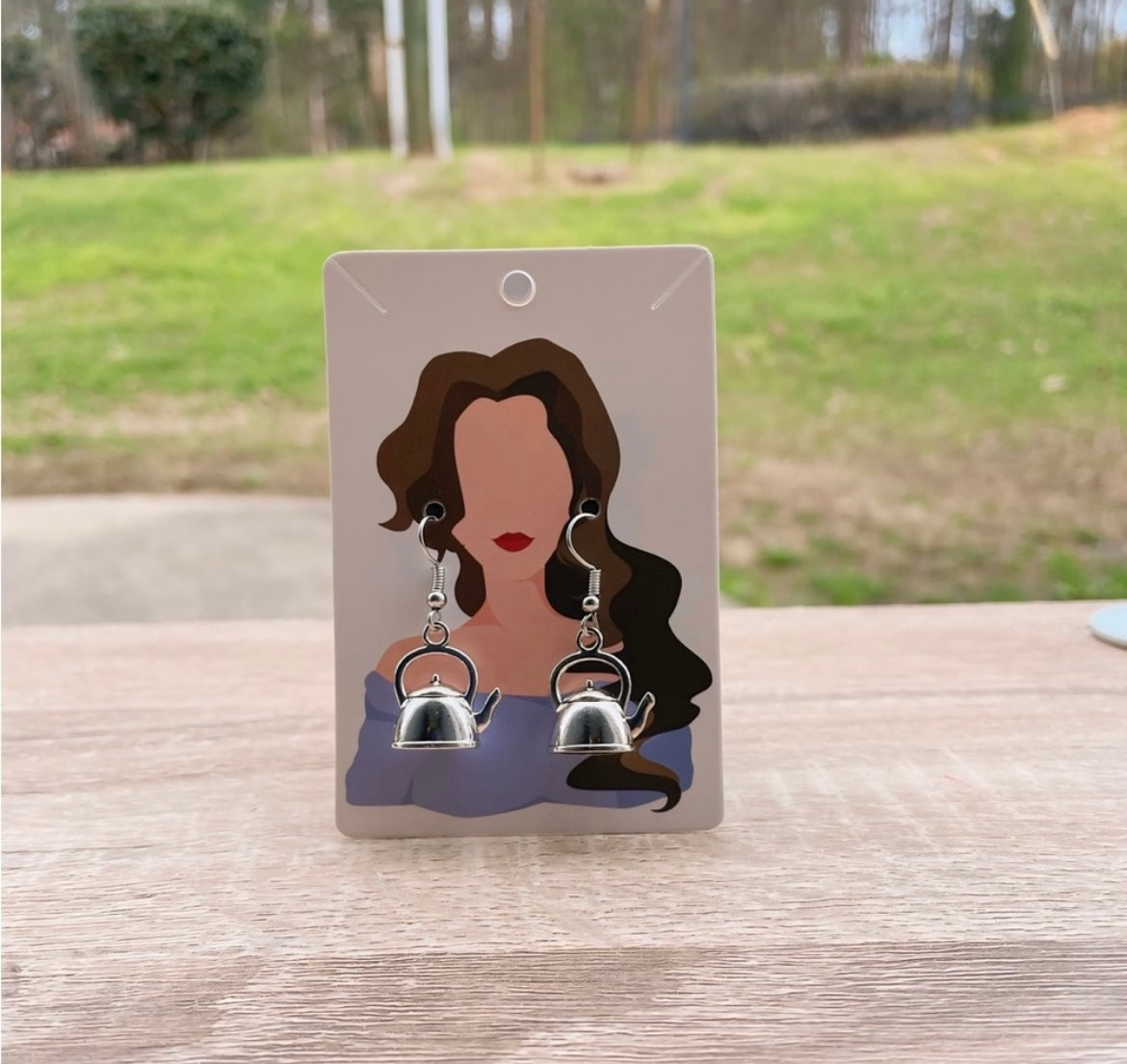 UNIQUE Brown Earrings