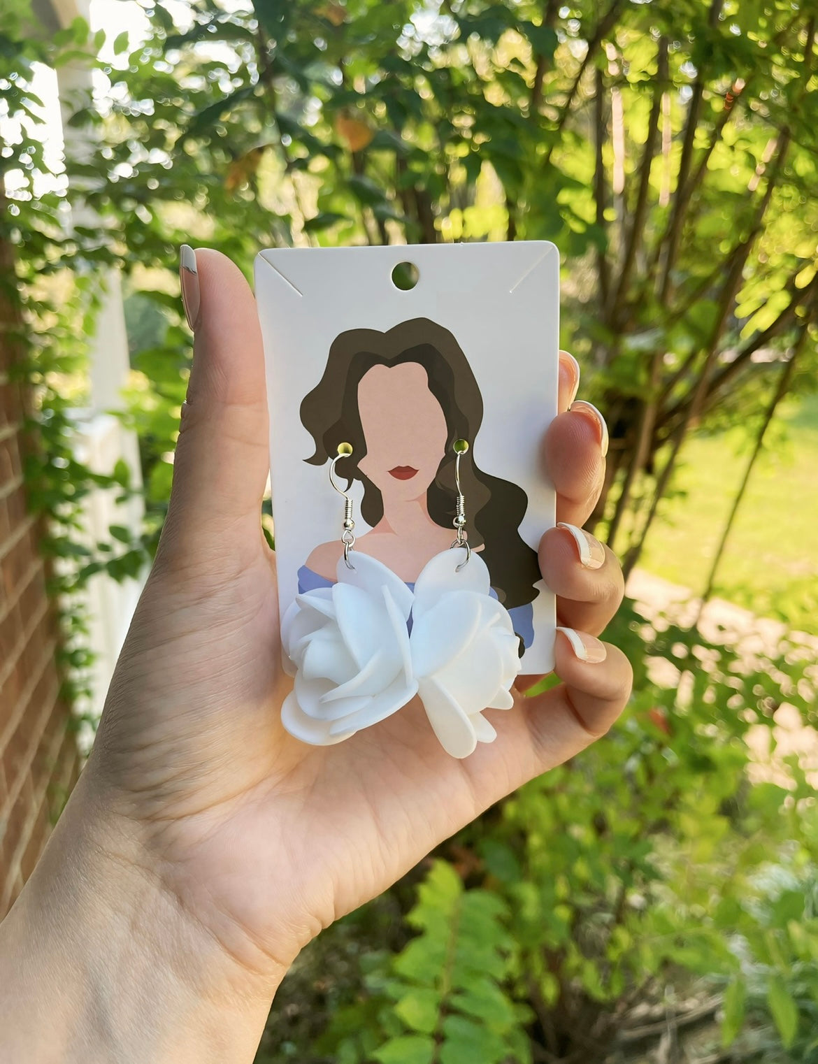 UNIQUE Foam Rose Earrings
