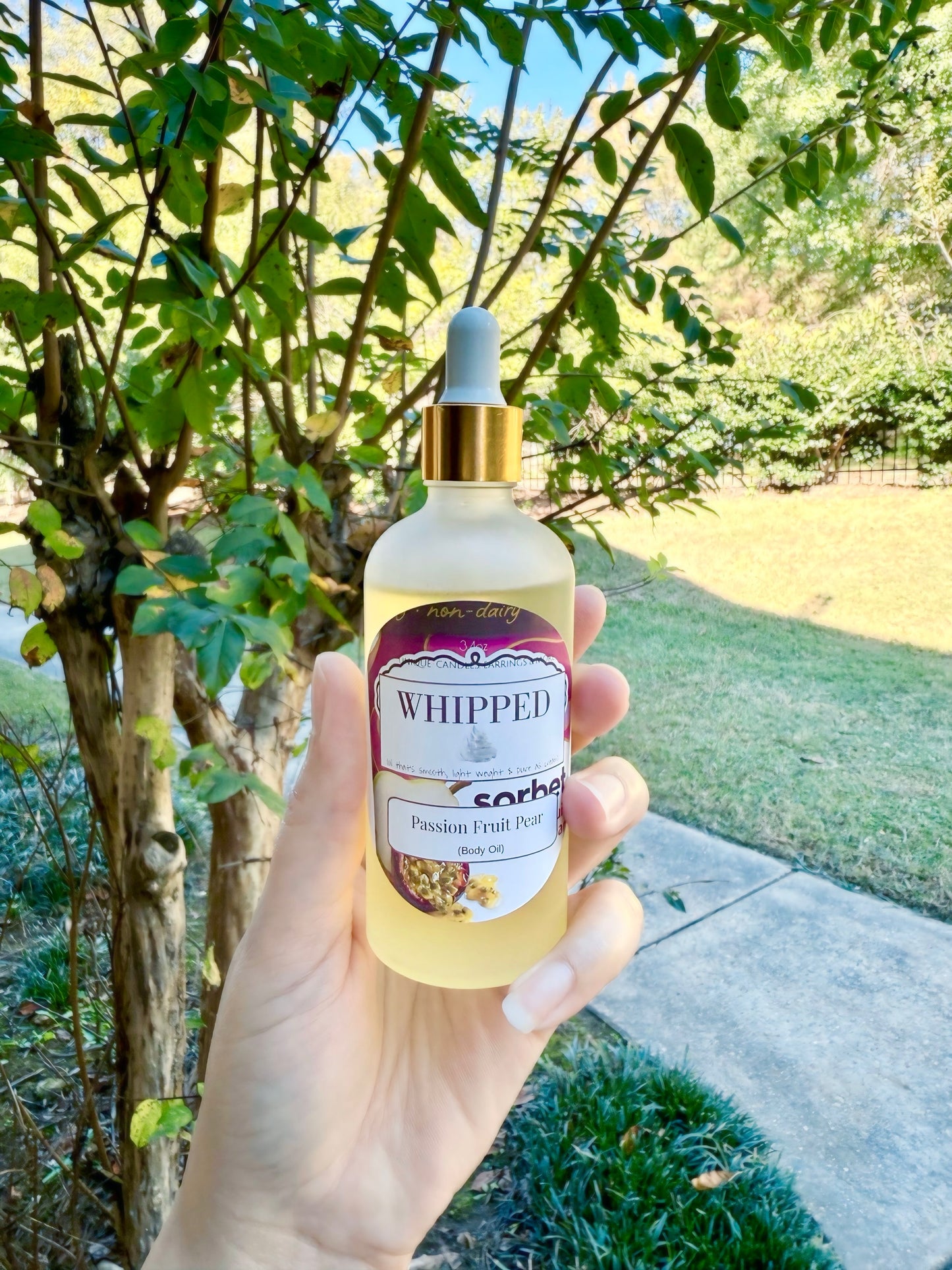 πππ¬..!! UNIQUE WHIPPED (Body Oil) (Passion Fruit Pear)