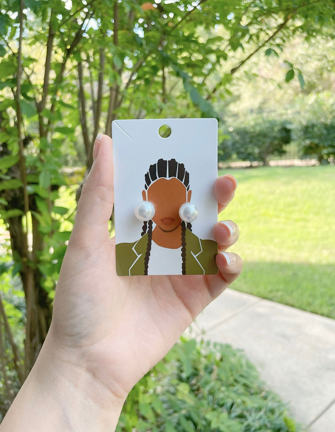 UNIQUE Pearl Earrings