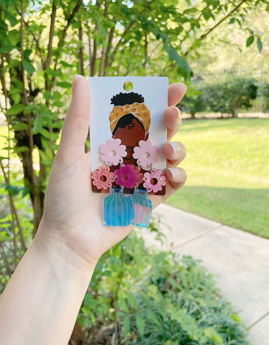 UNIQUE Dolly Land Earrings