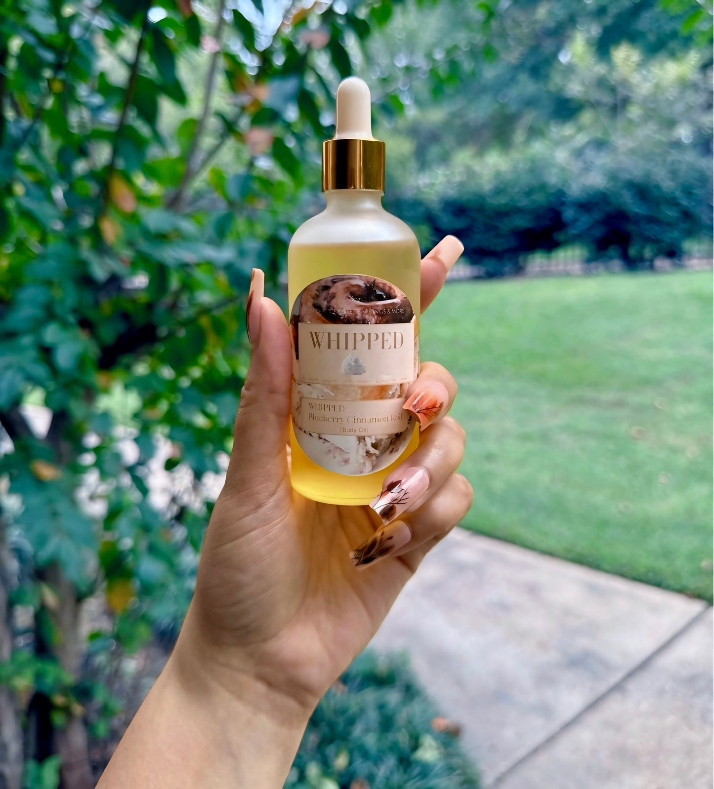πππ¬..!! UNIQUE WHIPPED (Body Oil) (Blueberry Cinnamon Roll)