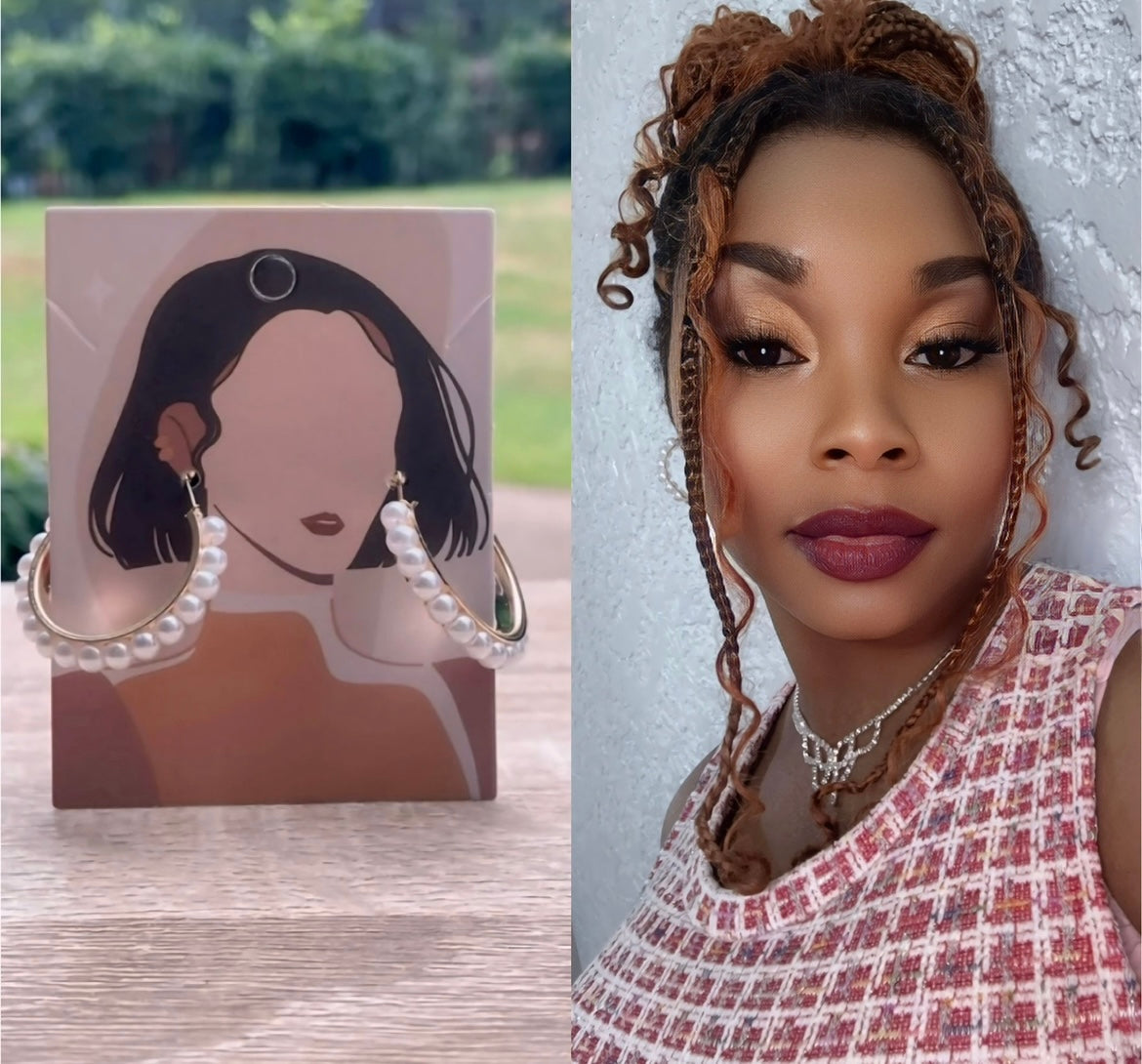 UNIQUE It Girl Earrings